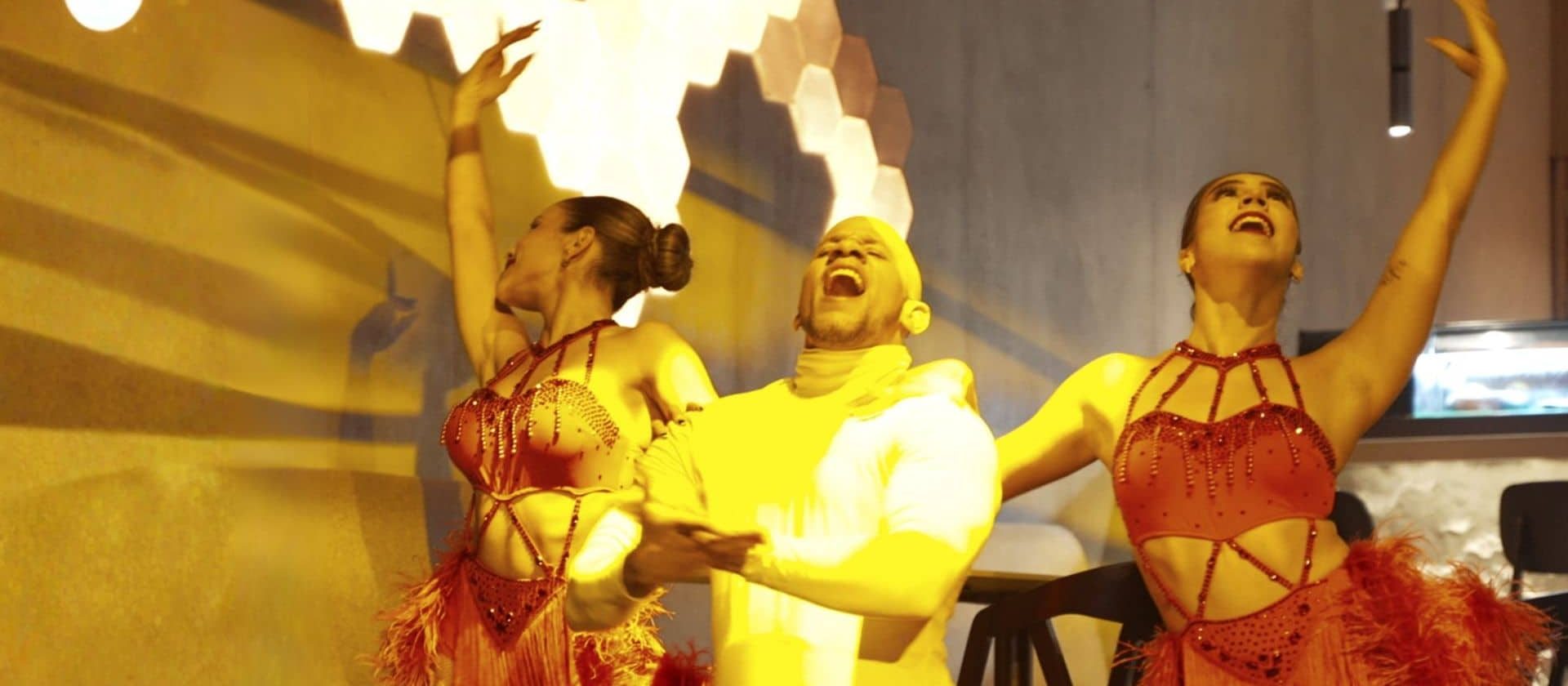 Inicio – Silver Palate – Bailarines