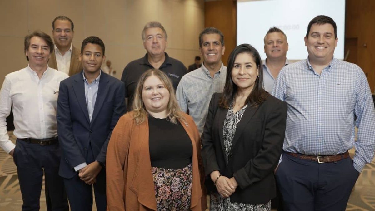 Misión comercial de SUSTA se reúne con importadores panameños